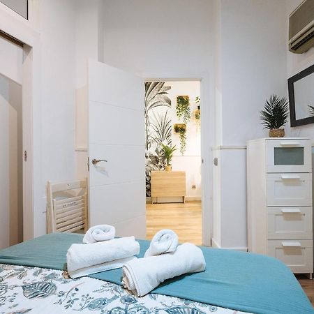 Divi Apartments Martinez Montanes إشبيلية المظهر الخارجي الصورة