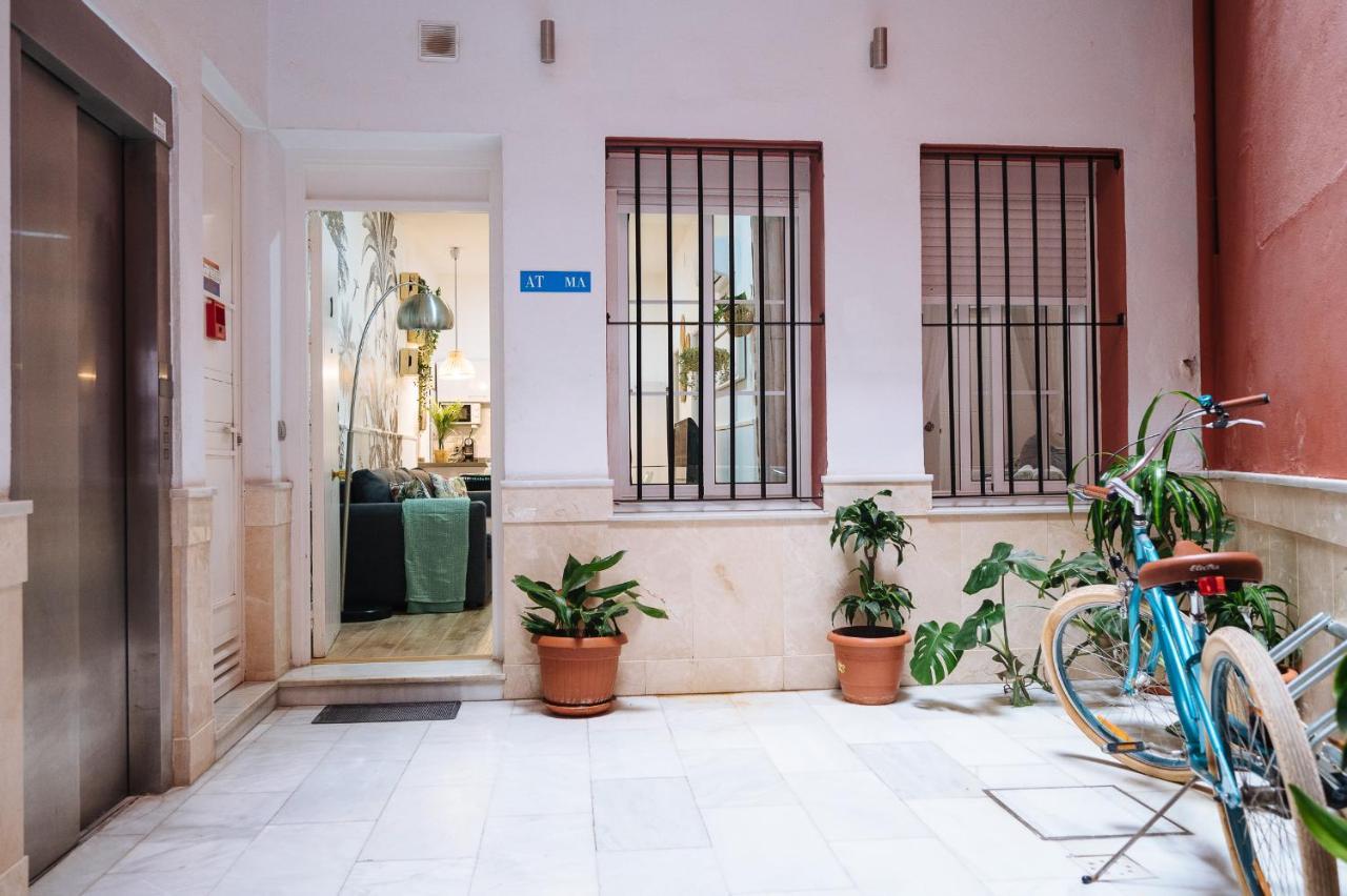 Divi Apartments Martinez Montanes إشبيلية المظهر الخارجي الصورة
