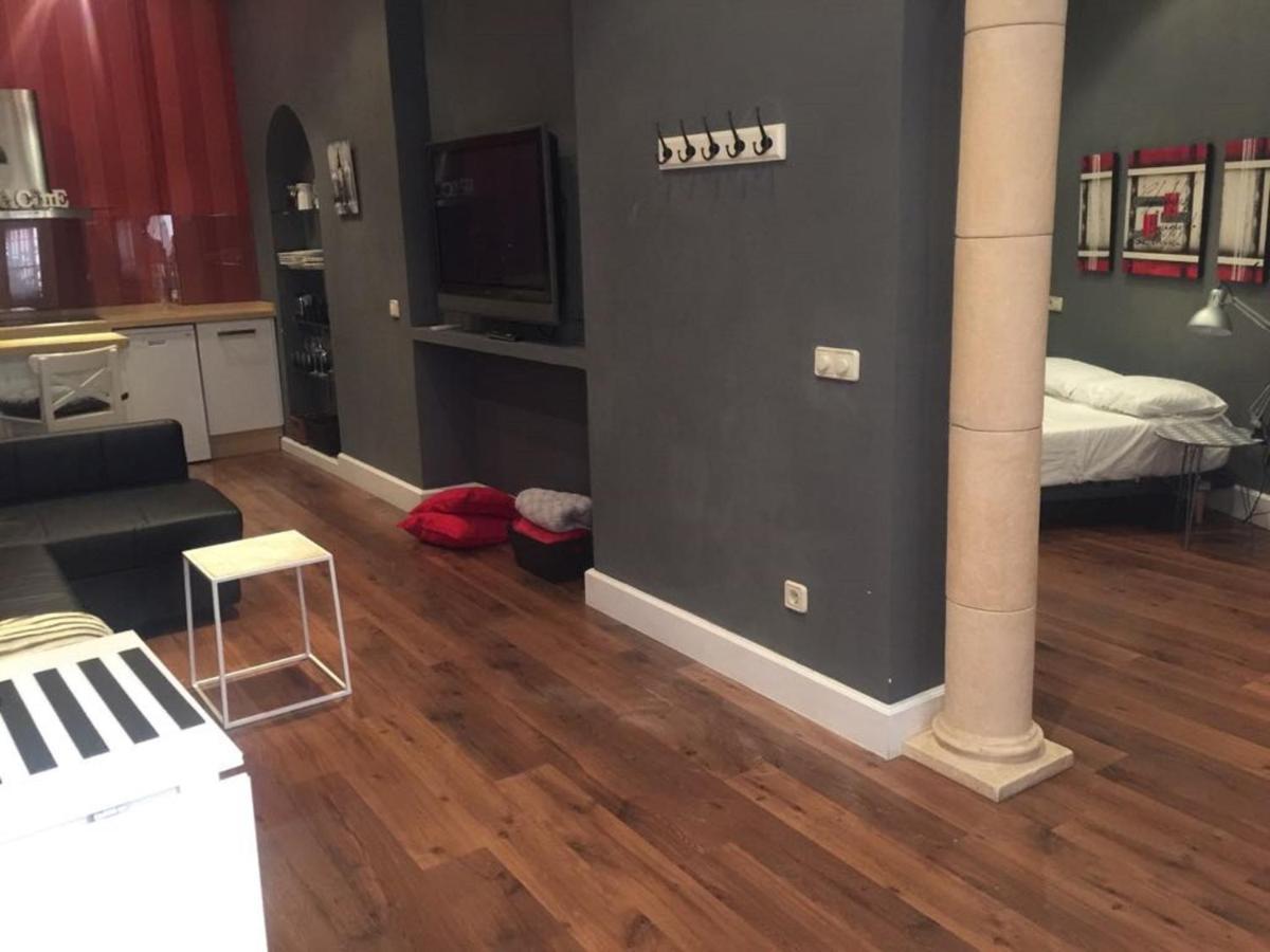 Divi Apartments Martinez Montanes إشبيلية المظهر الخارجي الصورة