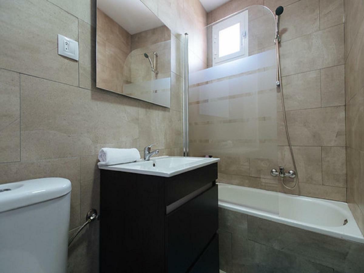 Divi Apartments Martinez Montanes إشبيلية المظهر الخارجي الصورة